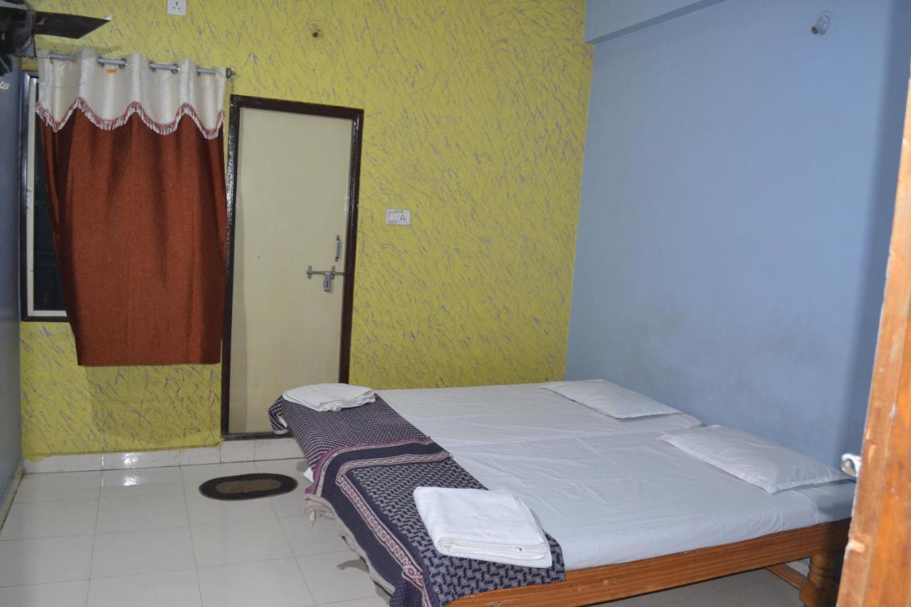 Hotel Maurya Аурангабад Экстерьер фото